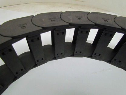 Cable/Hose Carrier 175mm Bending Radius 70mmW x 28mmH Window 46mm Pitch 41.5" L