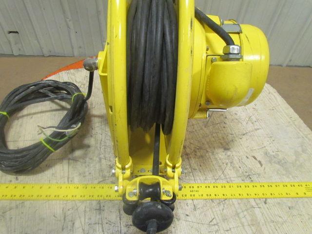 Aero-Motive Retractable Electric Cable Reel 45' 110V 12/3 Cord 20Amp 3-Ring 600V