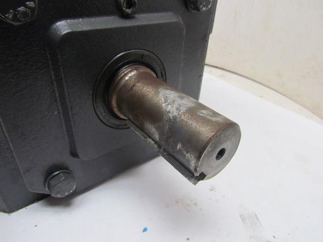 Emerson Morse Raider 262Q56R15 Worm Gear Box Speed Reducer 15:1 Ratio 2.61 HP RH