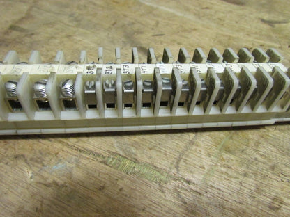 A-B Allen Bradley Terminal Block Strip 7/8x58-1/2" DIN Rail 129 Blocks