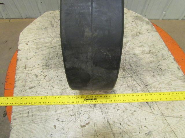MaineTire 1208 21x8x15 Black Rubber Smooth Press-On Forklift Tire