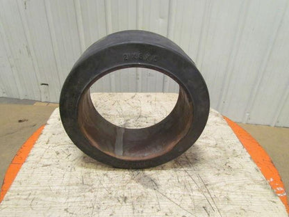 MaineTire 1208 21x8x15 Black Rubber Smooth Press-On Forklift Tire