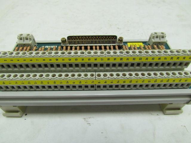 Num Interface Terminal Board Connector Assy 92002100501-C DIN Rail Mount