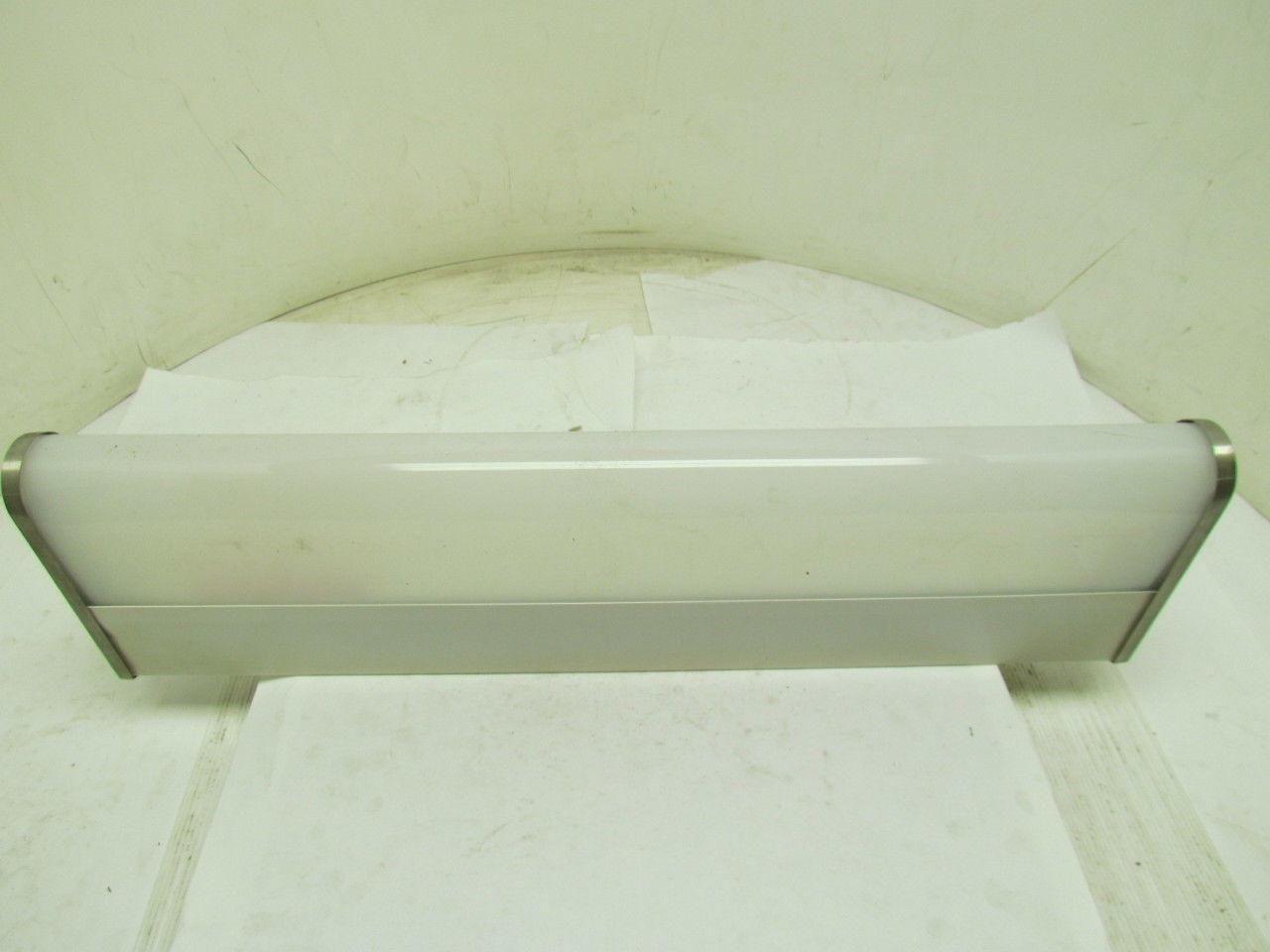PARAMOUNT CRAFT LITE 24" Fluorscent Light Vapor Tight  120V
