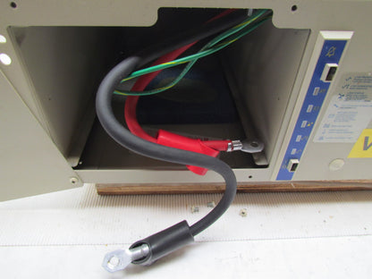 Tripp Smartpro 3000 RM Rackmount UPS System 8-Outlet Power Supply 3000VA 2400W