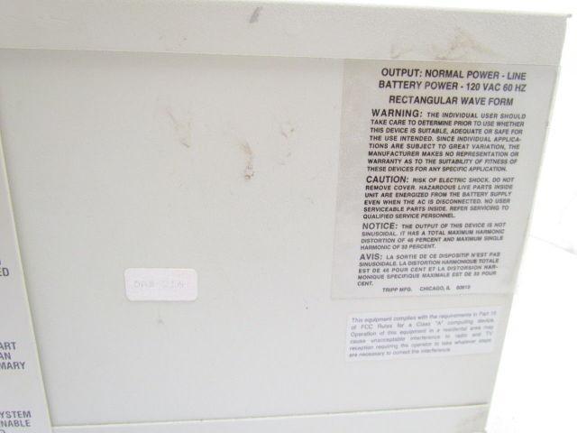 Tripp Smartpro 3000 RM Rackmount UPS System 8-Outlet Power Supply 3000VA 2400W