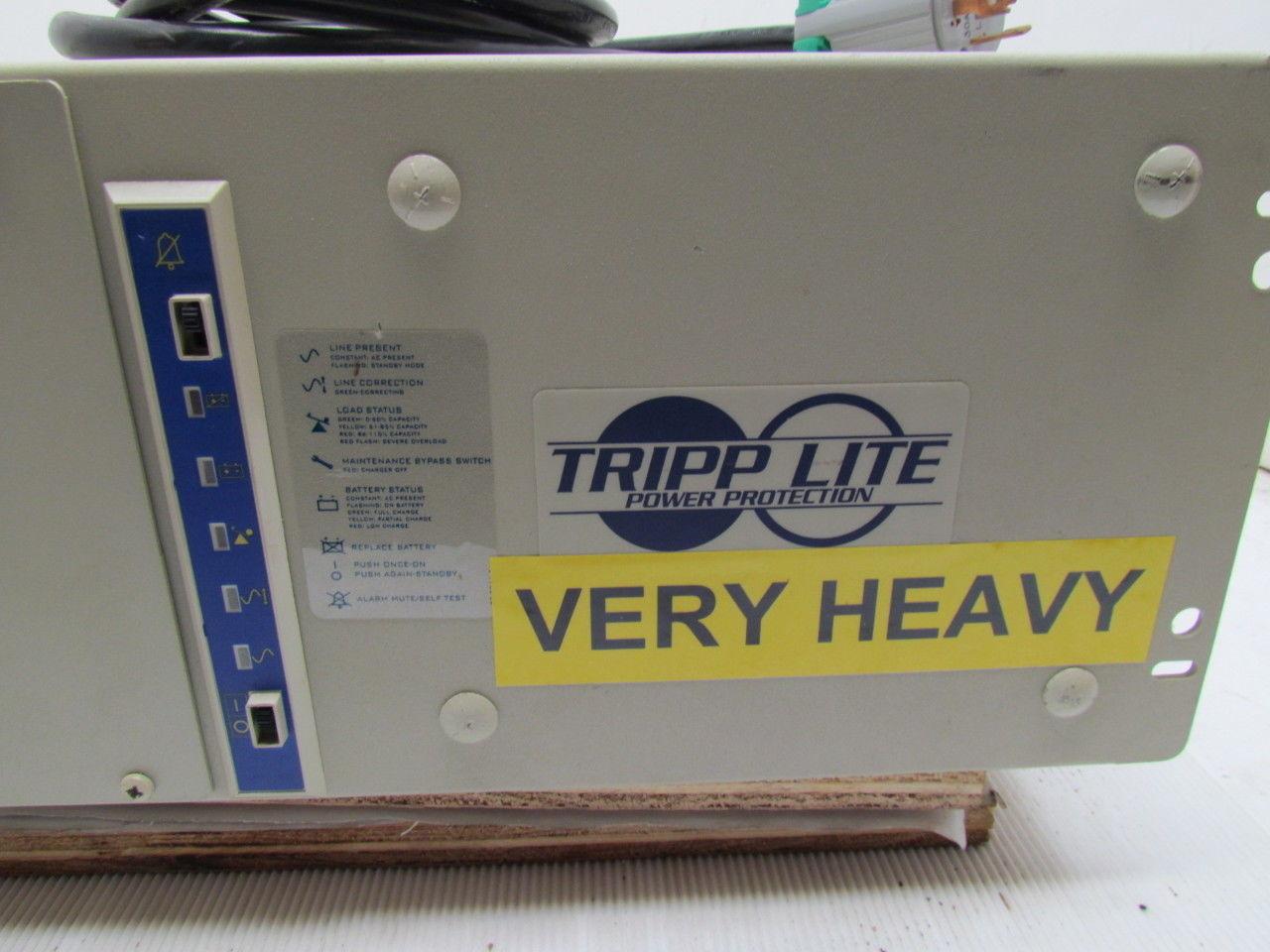 Tripp Smartpro 3000 RM Rackmount UPS System 8-Outlet Power Supply 3000VA 2400W