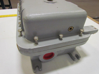 Allen Bradley 513-CHH-41 Combination Starter Circuit Enclosure Only No handle