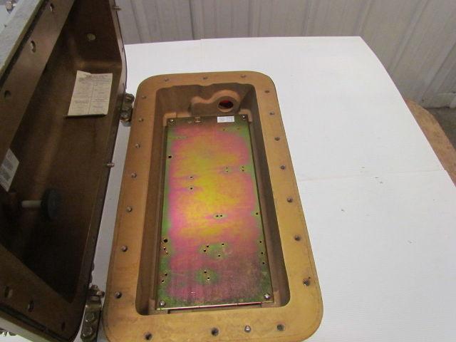 Allen Bradley 513-CHH-41 Combination Starter Circuit Enclosure Only No handle