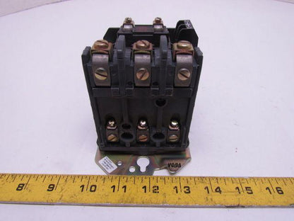Allen Bradley 500F-BOD930 500F-B0D930 Contactor Motor Starter Sz1 27A 120V Coil