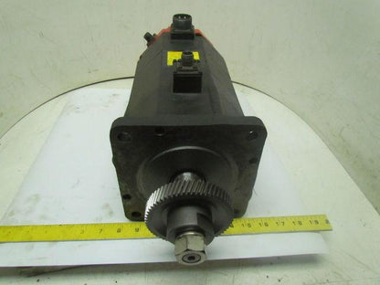 Fanuc A06R-0501-B751 C899A4450 AC Servo Motor 144V 3Ph 8-Pole 2000 RPM Model 10
