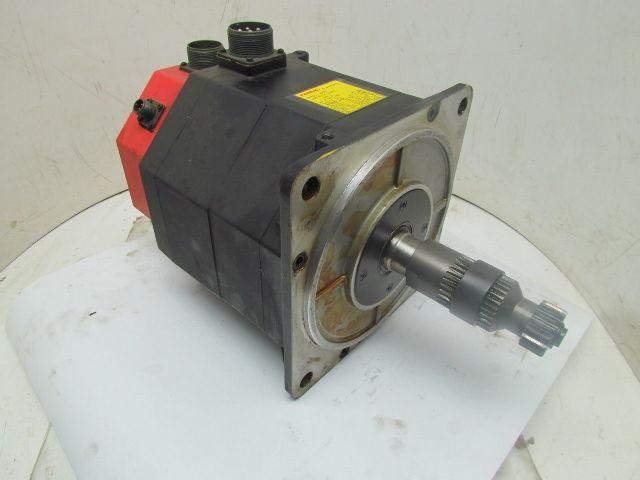 Fanuc A06B-0352-B731 E-820795 AC Servo Motor 141V 3-Phase 8-Pole 2000 RPM