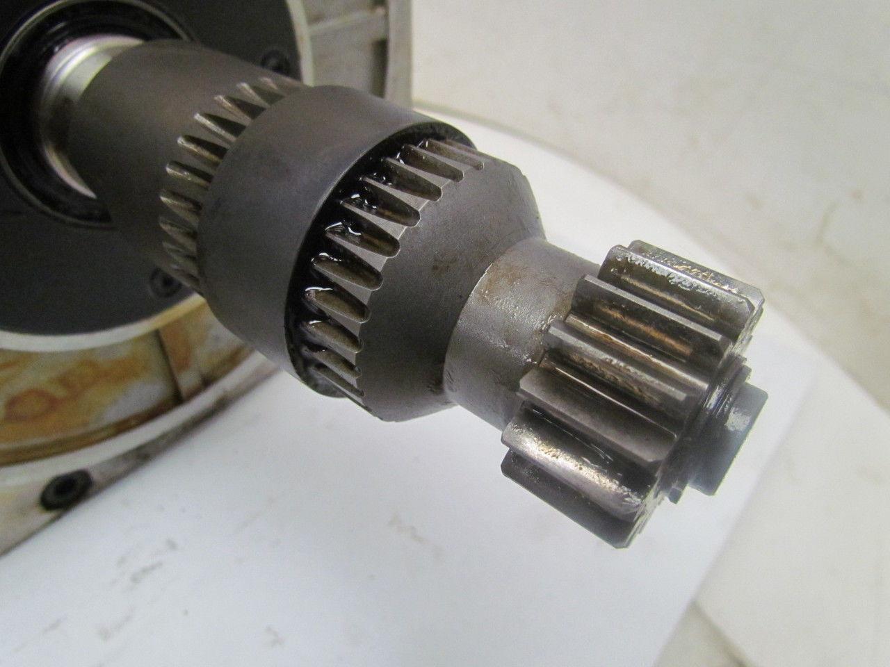 Fanuc A06B-0352-B731 E-820795 AC Servo Motor 141V 3-Phase 8-Pole 2000 RPM