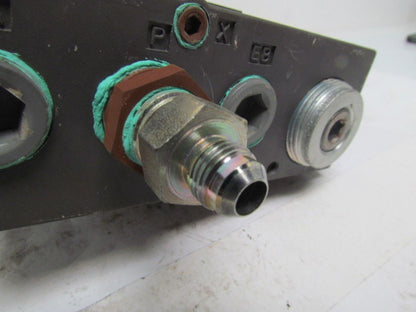 Numatics FlexiBlok 3-Block Manifold Assy 1/4" NPT Side/Bottom Ports w/End Caps