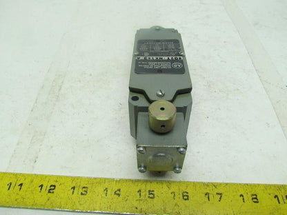 Allen-Bradley 802T-NX183 Oiltight Limit Switch w/6 Pin Connector NEW Take-Off