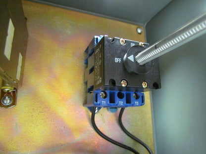 DayKin GPFS-07 Transformer Disconnect Switch Enclosure 500VA 460/115V 12x12x7"