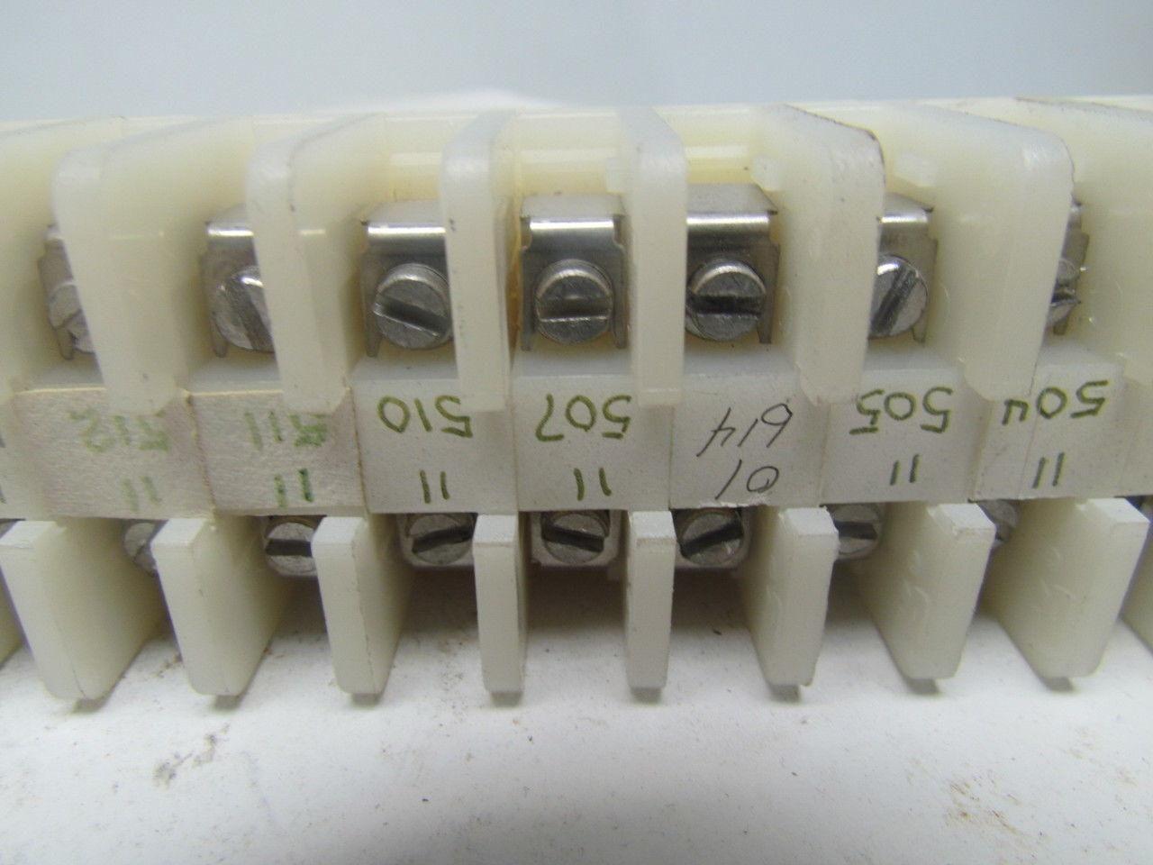 Allen-Bradley 1492 Style.CA 90 Terminal Blocks 2 End Pieces Mounted on Rail