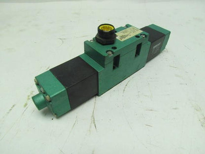 Numatics A12SS400S A13SS415S Pneumatic Double Solenoid Valve 120V .11A Coils