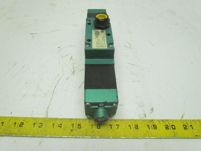 Numatics A12SS400S Pneumatic Solenoid Valve 120V .11A Coils 150PSI