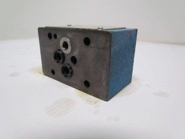 Vickers DGMDC-3-PYL-20 SystemStak Hydraulic Direct Check Valve