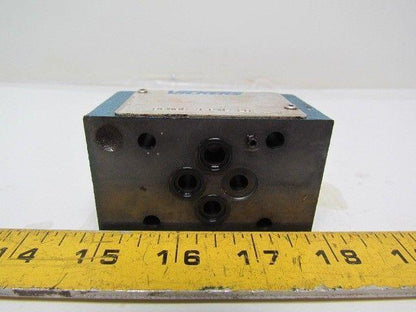 Vickers DGMDC-3-PYL-20 SystemStak Hydraulic Direct Check Valve