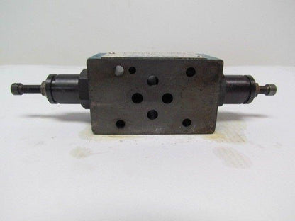 Vickers DGMFN-3-X-A2W-B2W-21 Hydraulic Flow Control Module