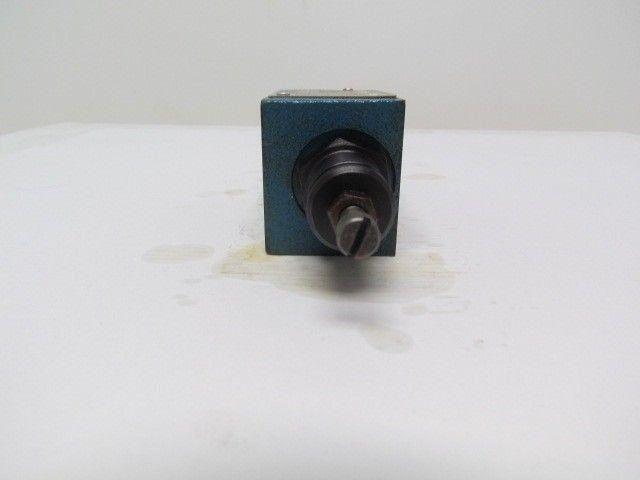 Vickers DGMFN-3-X-A2W-B2W-21 Hydraulic Flow Control Module