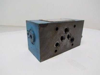 Vickers DGMX2-5-PP-BW-E-S-30 SystemStak Reversible Hydraulic Reducing Valve