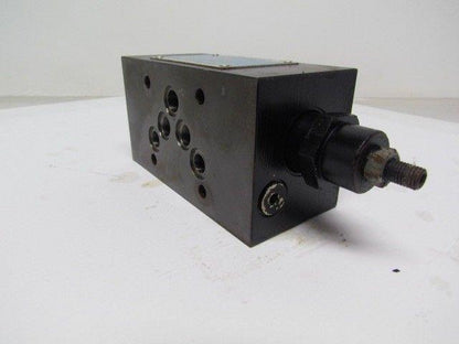 Vickers DGMX2-5-PP-BW-S-30 SystemStak Reversible Hydraulic Reducing Valve