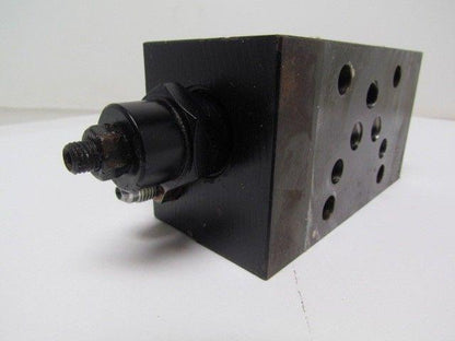 Vickers DGMX2-5-PP-BW-S-30 SystemStak Reversible Hydraulic Reducing Valve