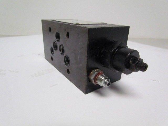 Vickers DGMX2-5-PP-BW-S-30 SystemStak Reversible Hydraulic Reducing Valve
