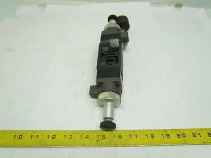 Numatics 153RQ115J000000 Sandwich Pneumatic Pressure Regulator