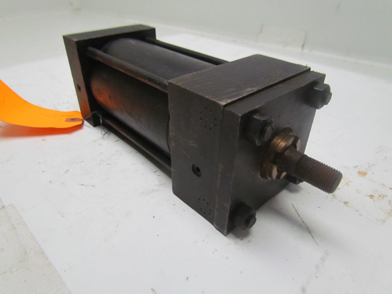 Parker CBB2ANU18AC Pneumatic Air Cylinder 2.50 Bore 3.250 Stroke Heavy Duty