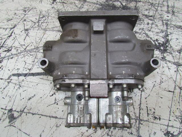 Shrader N48597106538 Pilot Operated 4 Way Air Valve 1-1/2 Ports 120/110VAC