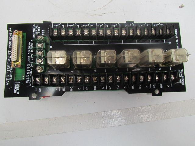 Honeywell 30754572-001 Relay Terminal Board 2A 120V .5Amp 240V For DPR 1500