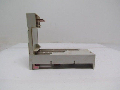 Siemens 8US1-111-4SM00 Busbar Adapter 460V