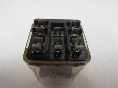 Adgo AR3-5NKU4400-2 11Blade Relay W/Indicator Light Used