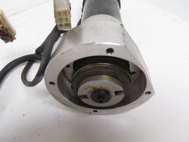 Omron W-L0030-BOS1 W-L00574 AC Servo Motor From Miller MRV2 6 Axis Welding Robot