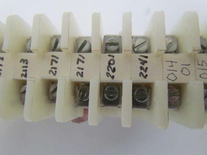 17-5/8" Long DIN Rail w/(28) 1492-CA Terminal Blocks &(4) 1492-CF Fuse Holders