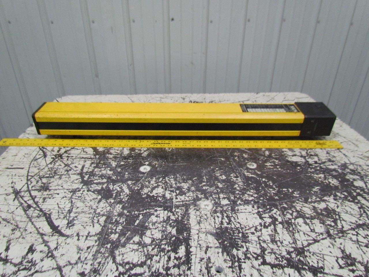 Sick AGSS900-1111 Safety Light Curtain Transmitter Sender 35" Defined Area 24VDC