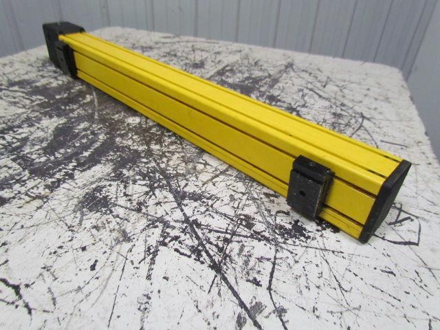 Sick AGSS900-1111 Safety Light Curtain Transmitter Sender 35" Defined Area 24VDC