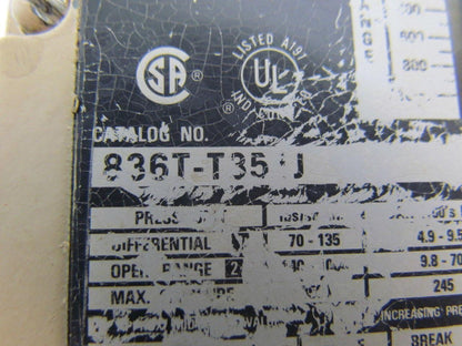 Allen Bradley 836T-T35-J Pressure Control With 1500 PSI Gauge