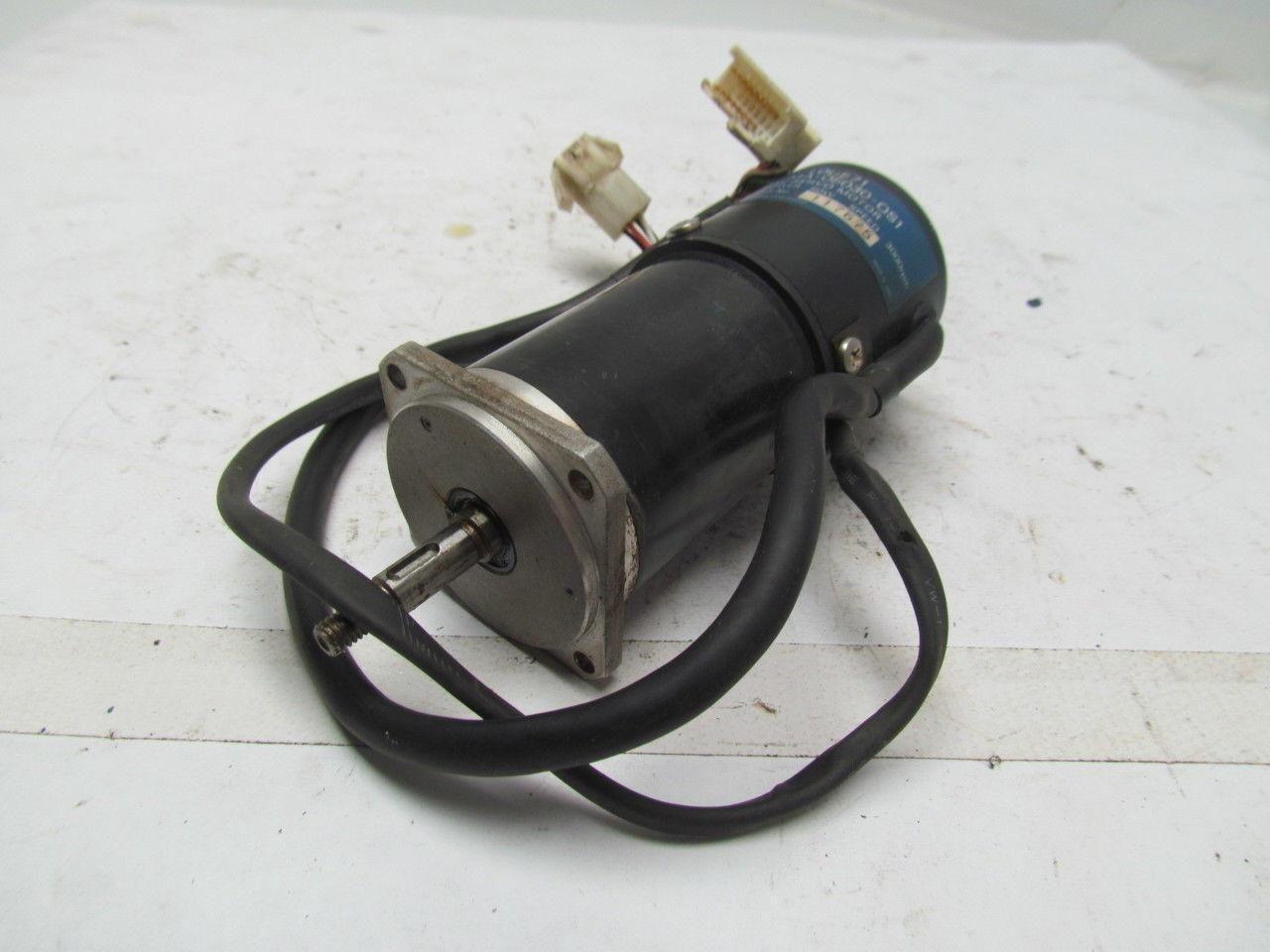 Omron W-L00571 FMA-05030-OS1 50W 3000 AC Servo Motor