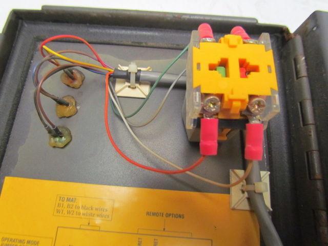 STI OMC-2-120-GM4 Optomat Controller Safety Light Curtain w/4-Mat Connector