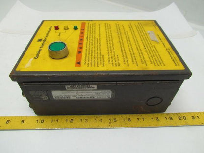 STI OMC-2-120-GM3 82197-0030 Safety Light Curtain Optomat Controller Control Box