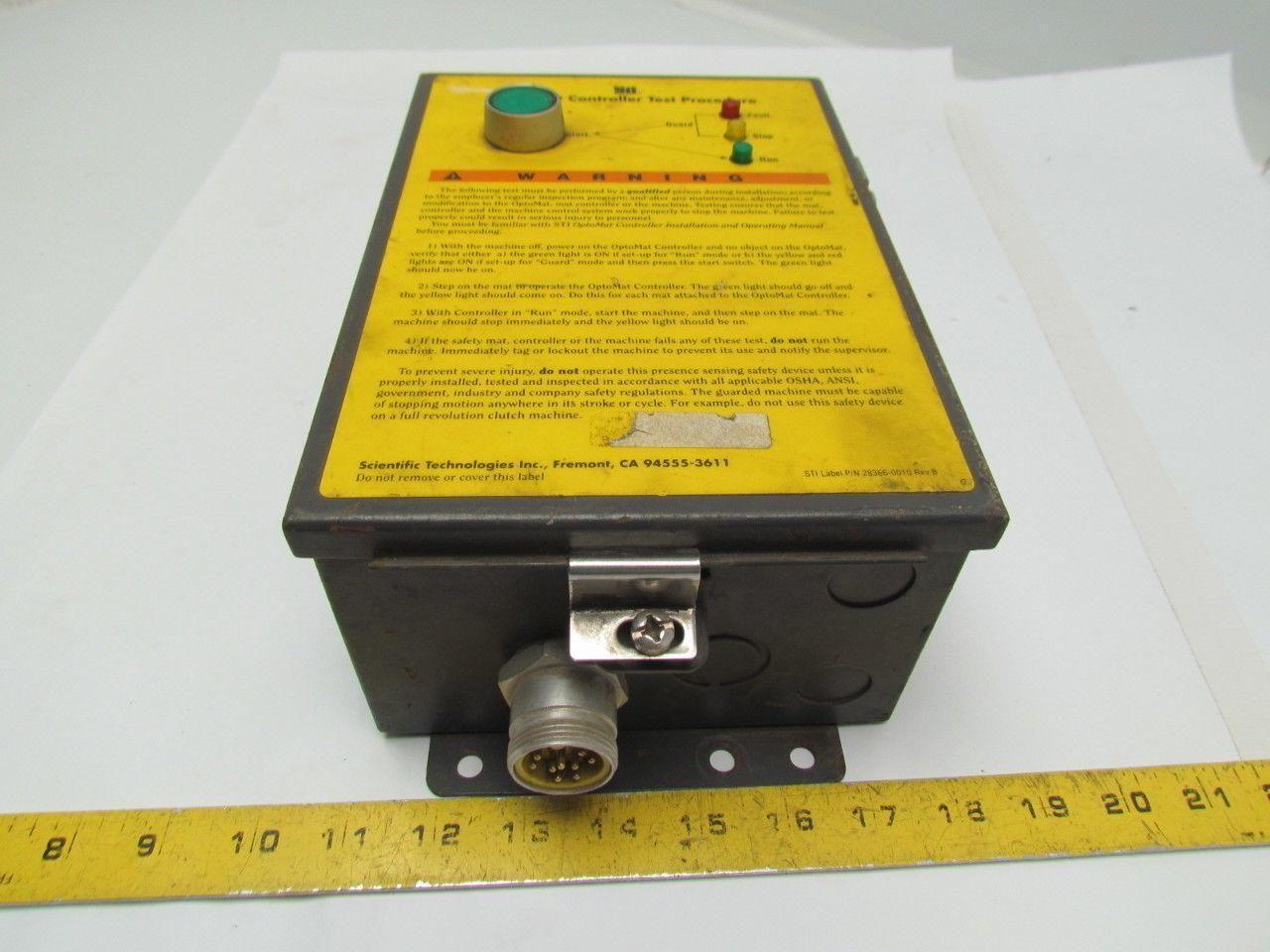 STI OMC-2-120-GM3 82197-0030 Safety Light Curtain Optomat Controller Control Box