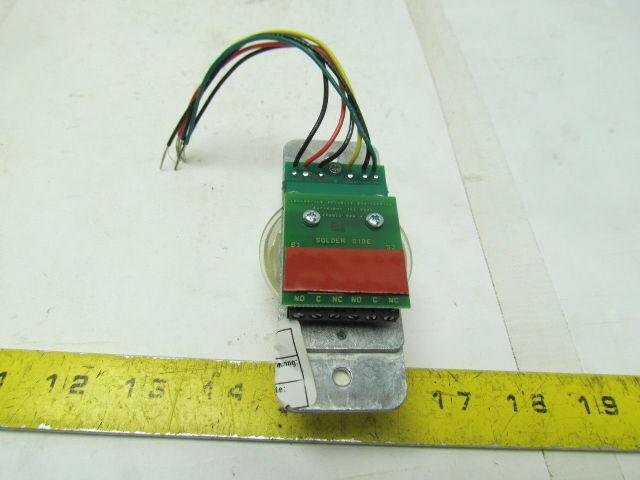 Schlage 621XALXDPDTXL2/ILL 1-1/4" Pushbutton Aluminum Double Pole Double Throw