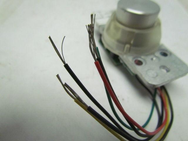 Schlage 621XALXDPDTXL2/ILL 1-1/4" Pushbutton Aluminum Double Pole Double Throw