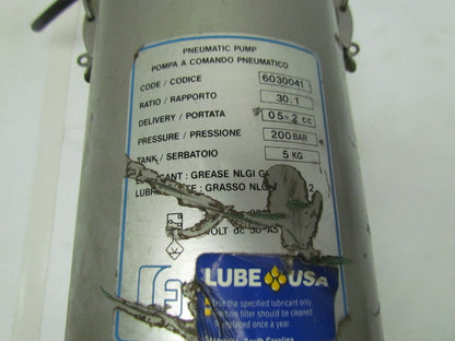 Pneumatic Oil Pump 30:1 Ratio 220V W/Mounting Bracket