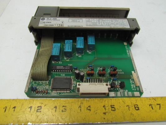 A-B Allen Bradley 1746-OW4 Output Module Ser A SLC 500